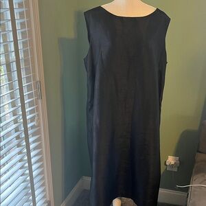 Chic Black Sleeveless Midi Dress, size 20W